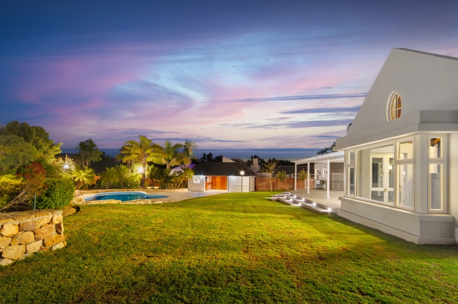 4 Bedroom Property for Sale in Golden Hill Western Cape